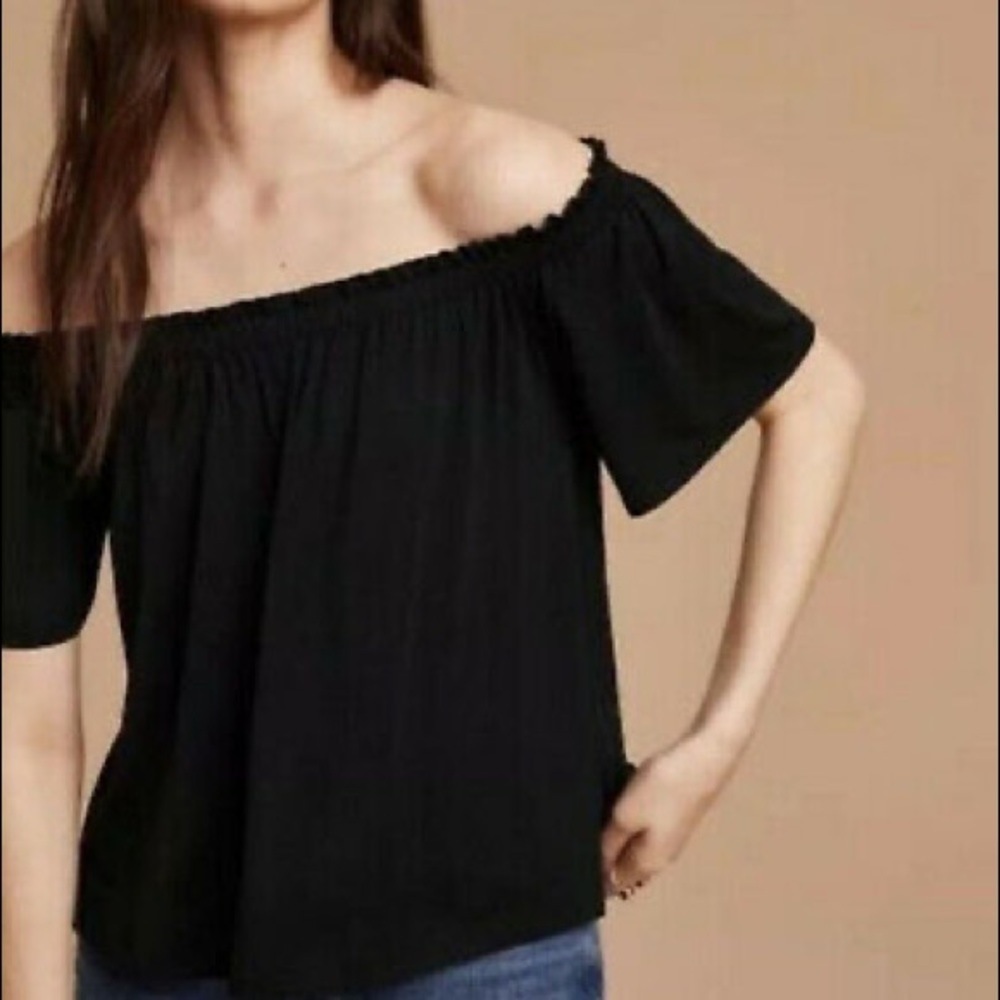Aritzia Wilfred Off-the-Shoulder Black Blouse